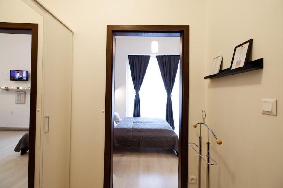 Cosy Studio, 15Min To Old Centre, Self-Check In, Free Wifi, Welcome Drink! Praga Exterior foto