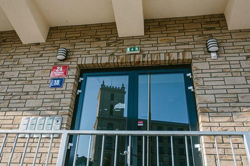 Cosy Studio, 15Min To Old Centre, Self-Check In, Free Wifi, Welcome Drink! Praga Exterior foto